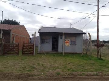 Casa de 3 ambientes, Costa Chica · Casa Nueva en Ambiente Residencial de Costa Chica Rodeada de Naturaleza