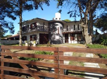 las-toninas-venta-casa-3-ambientes · Toninas,3 Casas, en Bloque, a 4 Cuadras del Mar, Oportunidad