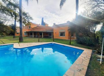 Casa de 9 ambientes, Tigre · Don Torcuato. Muy Linda Casa en Excelente Zona (Triangulo). 7 Dorm.!
