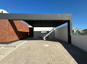 Casa de 5 ambientes, Córdoba · Casa con 3 Dorm. en Venta con 360 m² en Docta
