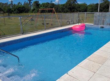 Casa · 450m² · 5 Ambientes · 2 Cocheras · Se Vende Casa Multifamilar C/megaquinta. ¡Acepta Permuta!