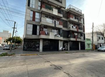 Departamento de 2 ambientes, Quilmes · Venta Departamento Quilmes 2 Amb con Terraza Propia con Parrilla y Cochera