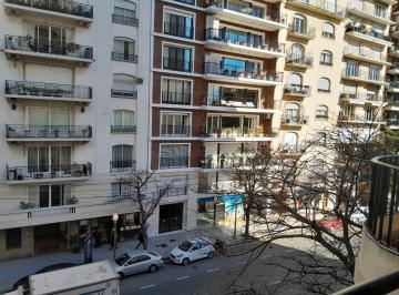 Departamento de 5 ambientes, Recoleta · Venta - Departamento - Recoleta - 125 m² - 3 Dorm. - Dependencia