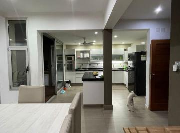 estar comedor cocina · Vendo Casa