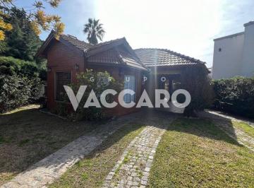 VCO-VCO-1111_2 · Venta de Casa 4 Ambientes en Banco Provincia, Moreno