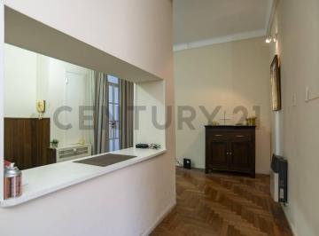 Departamento · 225m² · 8 Ambientes · 1 Cochera · Departamento en Venta en La Plata de 4 Dorm.