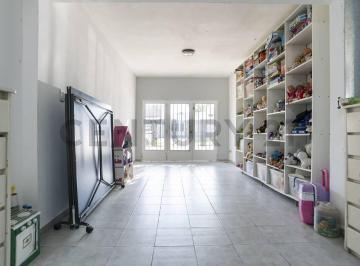 Casa · 100m² · 3 Ambientes · 2 Cocheras · Casa en Venta en La Plata en San Carlos