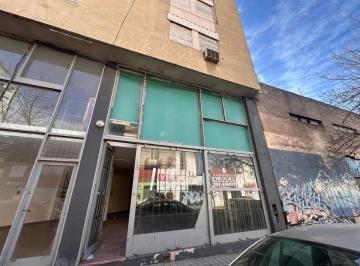 Local comercial · 119m² · Centro a m de Av General Paz y Bv Mitre 2 Plantas