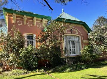 Casa · 300m² · 6 Ambientes · 2 Cocheras · Casas en Venta Villa Elisa 4 Dorm.