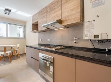 Departamento · 90m² · 3 Ambientes · 1 Cochera · Venta - Semipiso 2 Dorm. - Balcón Al Frente - Centro, Rosario.
