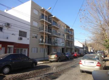 Garage · 13m² · Cochera Semicubierta en Centro de Banfield Este