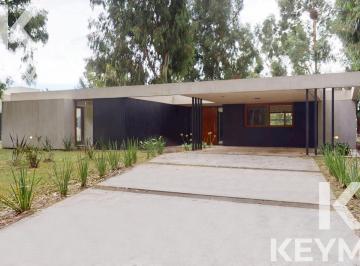 Casa · 250m² · 4 Ambientes · 2 Cocheras · Venta Casa Miralagos a Estrenar