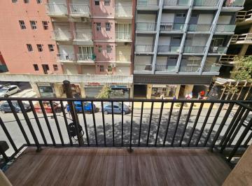 Departamento · 39m² · 2 Ambientes · Venta Departamento 2 Ambientes con Balcon a La Calle