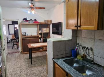 Casa · 80m² · 5 Ambientes · 1 Cochera · Venta Casa de 3 Dorm. en Zona Sur