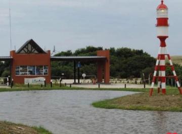Terreno · 1000m² · Terreno en Venta en Punta Medanos, Oportunidad