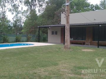 Quinta vacacional · 190m² · 5 Ambientes · 15 Cocheras · Quinta en San Vicente 2000 m² Excelentes Accesos