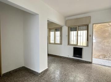 Departamento · 27m² · 2 Ambientes · Venta Departamento un Dormitorio con Patio y Terraza en La Sexta