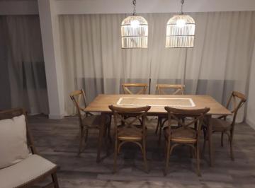 Departamento · 210m² · 3 Ambientes · 1 Cochera · Departamento - Punta del Este