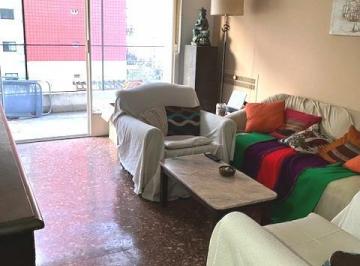 Departamento en Venta de 2 ambientes · Quinquela Martín Al 1700