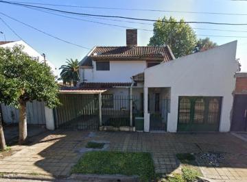 Casa · 100m² · 3 Ambientes · 2 Cocheras · Casa Venta Castelar
