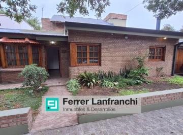 Casa · 190m² · 7 Ambientes · 1 Cochera · Casa en Venta Parque Horizonte Apto Crédito