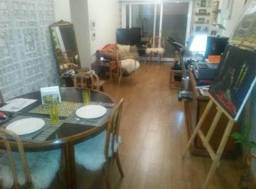Departamento · 106m² · 4 Ambientes · 1 Cochera · 4 Amb Mas Dependencia y Cochera! Al Frente con Balcón. Super Luminoso. Bulnes 700