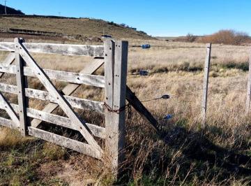 Terreno · 1631m² · Gran Oportunidad Lote 1600 m² Al Arroyo Entrada Jardines