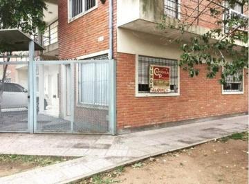 Departamento de 2 ambientes, Morón · Alquiler: Dpeartamento en Planta Baja. Morón Sur