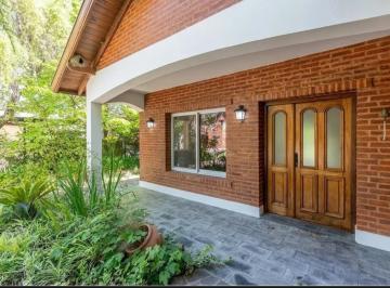 Casa de 6 ambientes, Esteban Echeverría · Casa en Venta C/ Cochera en Echeverría del Lago