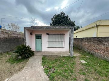 Casa · 100m² · 3 Ambientes · 2 Cocheras · Venta Casa 3 Ambientes Moreno