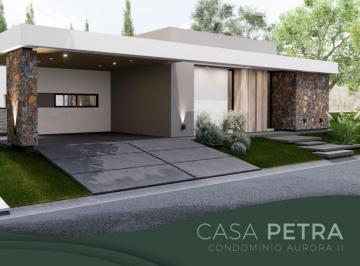 Casa de 6 ambientes, Chacras de Coria · Destacada Casa, Complejo Aurora 2 / B° Estancia Bulnes, Chacras de Coria/mza