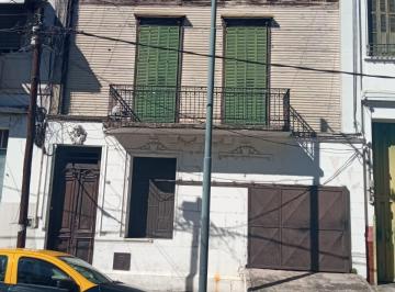 Casa de 11 ambientes, La Boca · Casa Tipo Conventillo a Refaccionar o Demoler La Boca Desocupado