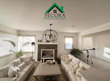 Casa · 210m² · 5 Ambientes · 2 Cocheras · Apta Credito - Casa - Interna - Barrio Saint matthew'S Village - Pilar