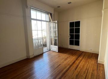 Oficina comercial de 1 ambiente, Monserrat · Oficina 19 m² con Balcón Palacio Barolo