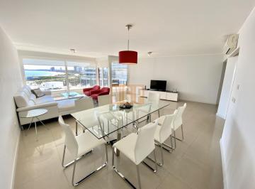 Foto1 · Apartamento Venta Playa Mansa Punta del Este 3 Dorm. en Suite con Amenities y Terraza