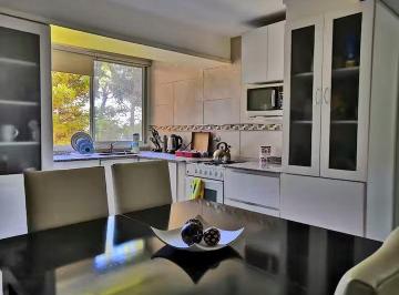 Departamento de 4 ambientes, Neuquén · Venta Departamento Tres Dorm. Alta Barda