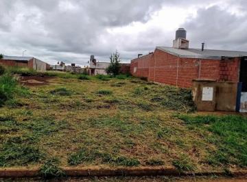 Terreno · 284m² · (V143) Espectacular Lote en B° Itaembé Guazú