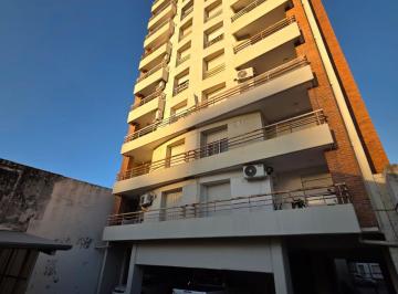 Departamento de 5 ambientes, Ciudad de Santa Fe · Hermoso Departamento de 2 Dorm. con Cochera y Baulera en Zona Céntrica!