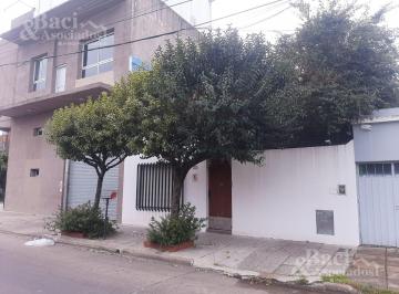 Casa · 140m² · 5 Ambientes · Casa a 300 m de La Av Gral Paz Proxima Al Barrio Mataderos