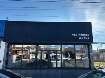 Local comercial · 265m² · Importante Local Comercial Sobre Av Colon.