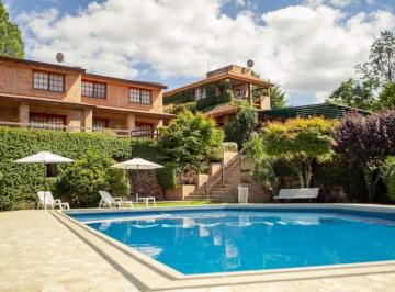 Fondo de comercio · 1270m² · 18 Ambientes · 16 Cocheras · En Venta Complejo Turistico en Villa Carlos Paz
