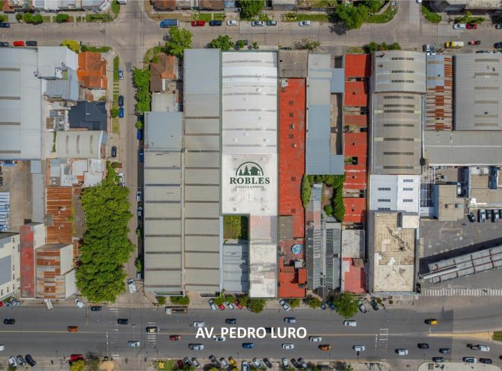 Local comercial · 1809m²
