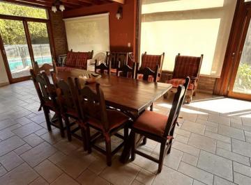 Casa de 8 ambientes, Berazategui · Club El Carmen - Cabaña con Quinchazo C/pileta y Lotazo