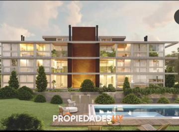 Foto1 · Hermoso Apartamento a Estrenar 2 Dorm. 1 Baños en Parada 23 de La Brava!