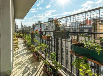 Departamento · 265m² · 5 Ambientes · Piso Alto con Balcón - 4 Dorm. - Cochera - Categoría - Recoleta