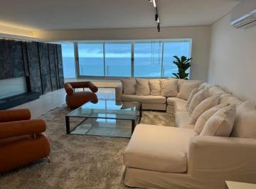 Departamento · 220m² · 5 Ambientes · 1 Cochera · Departamento Estrella de Mar
