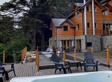 Casa · 409m² · 15 Ambientes · 1 Cochera · Complejo Cabañas Sma