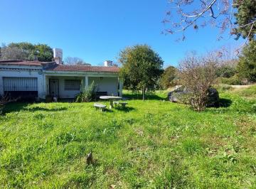 Quinta vacacional · 121m² · 4 Ambientes · 2 Cocheras · Quinta en Glew - Venta