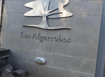 Casa · 97m² · 3 Ambientes · 1 Cochera · ¡Venta! Casa en Housing Los Algarrobos - Villa Allende ¡Apto Crédito!