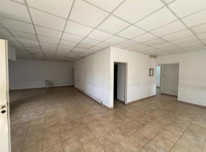 Oficina comercial · 170m² · 4 Ambientes · 1 Cochera